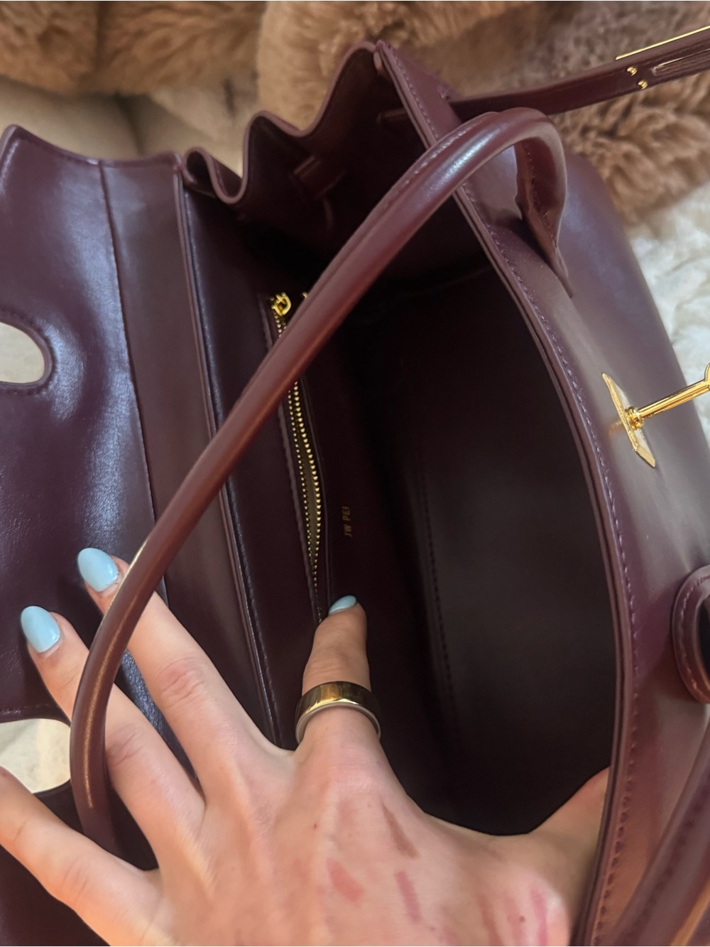JW PEI NEW Burgundy Structured Shoulder Bag with Gold Hardware - Picture 6 of 9